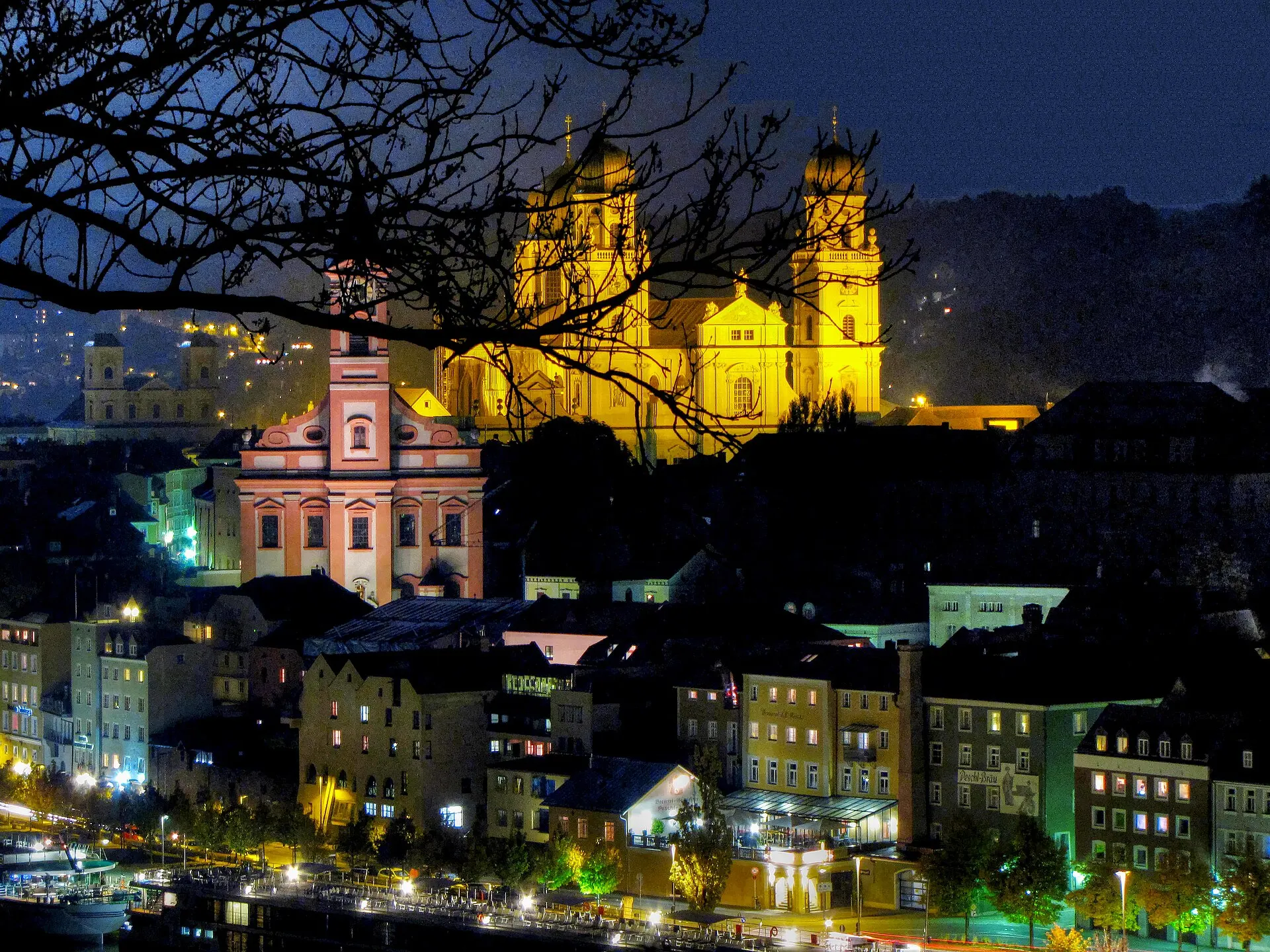 Hotel an der Donaupromenade in Passau